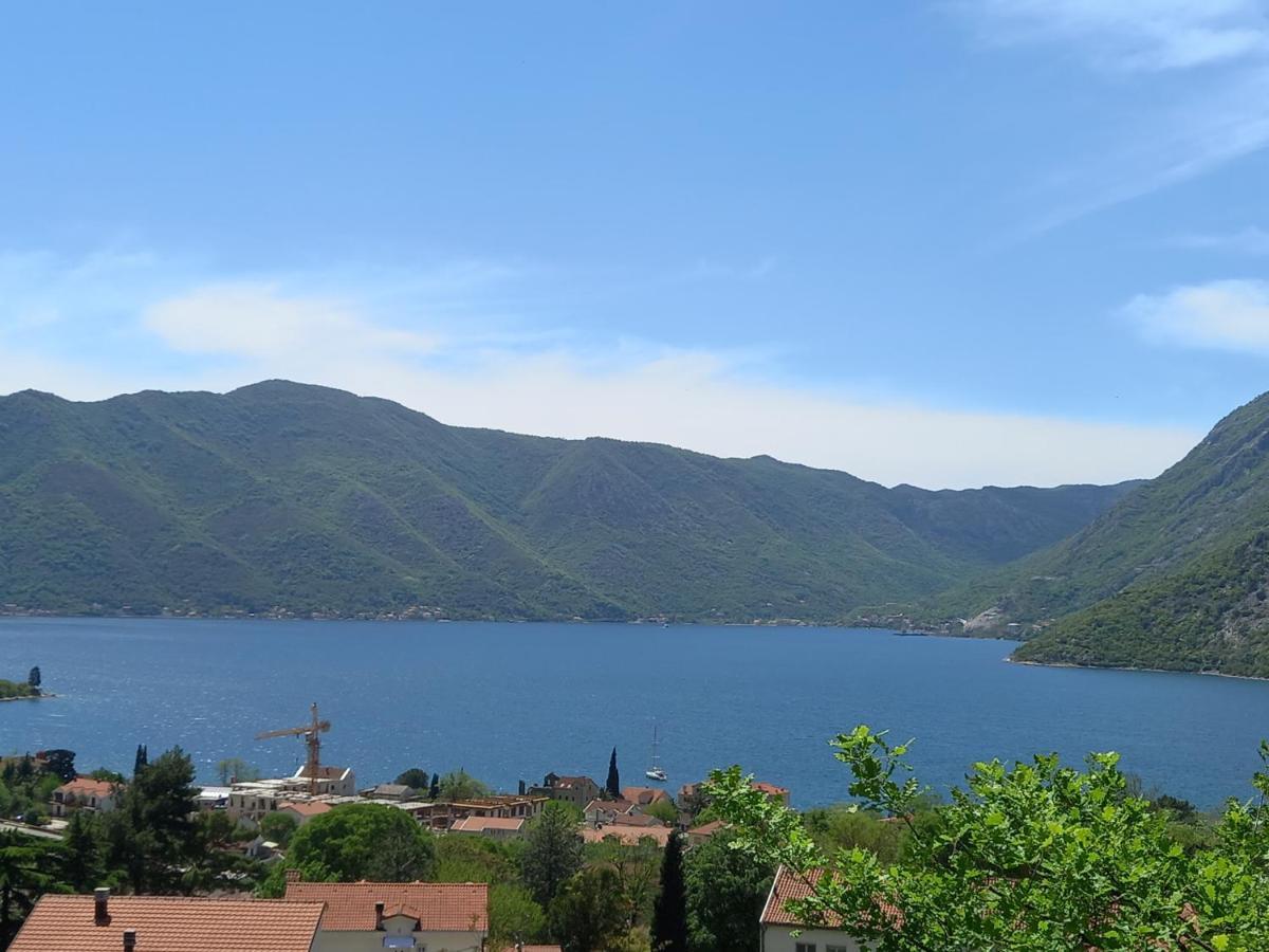 Sea View Otel Risan Dış mekan fotoğraf